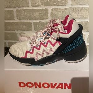 Marvel Adidas D.O.N. Issue 2 junior